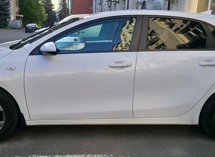 Білий Кіа Сід, об'ємом двигуна 1.37 л та пробігом 91 тис. км за 13000 $, фото 1 на Automoto.ua