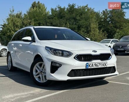 Белый Киа Сид, объемом двигателя 1.59 л и пробегом 81 тыс. км за 17900 $, фото 1 на Automoto.ua