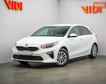 Белый Киа Сид, объемом двигателя 1.4 л и пробегом 87 тыс. км за 13151 $, фото 1 на Automoto.ua