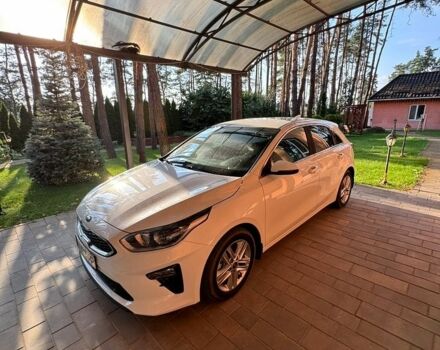Білий Кіа Сід, об'ємом двигуна 1.59 л та пробігом 70 тис. км за 15400 $, фото 1 на Automoto.ua