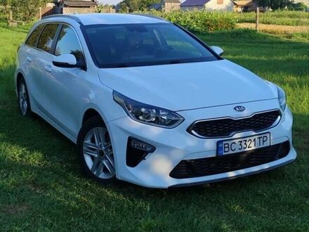 Белый Киа Сид, объемом двигателя 1.6 л и пробегом 203 тыс. км за 17100 $, фото 1 на Automoto.ua