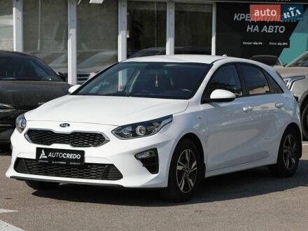 Белый Киа Сид, объемом двигателя 1.59 л и пробегом 33 тыс. км за 14900 $, фото 1 на Automoto.ua