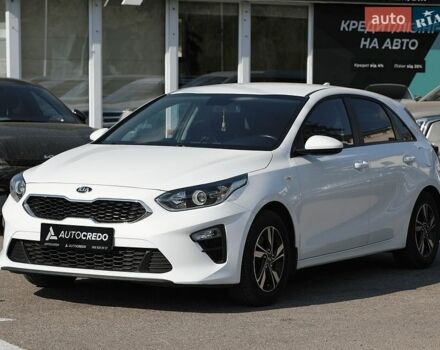 Белый Киа Сид, объемом двигателя 1.59 л и пробегом 33 тыс. км за 15500 $, фото 1 на Automoto.ua