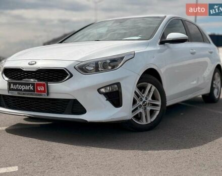 Белый Киа Сид, объемом двигателя 1.4 л и пробегом 66 тыс. км за 15990 $, фото 1 на Automoto.ua