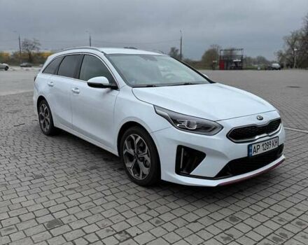 Белый Киа Сид, объемом двигателя 1.58 л и пробегом 58 тыс. км за 17799 $, фото 1 на Automoto.ua