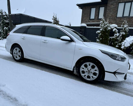 Белый Киа Сид, объемом двигателя 1.59 л и пробегом 57 тыс. км за 17900 $, фото 1 на Automoto.ua