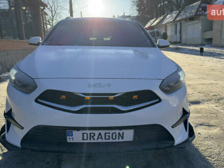 Білий Кіа Сід, об'ємом двигуна 1.6 л та пробігом 104 тис. км за 20000 $, фото 1 на Automoto.ua