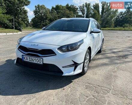 Белый Киа Сид, объемом двигателя 1.59 л и пробегом 30 тыс. км за 17300 $, фото 1 на Automoto.ua