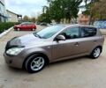 Бежевий Кіа Сід, об'ємом двигуна 1.4 л та пробігом 200 тис. км за 4900 $, фото 1 на Automoto.ua