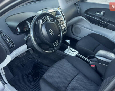 Бежевый Киа Сид, объемом двигателя 1.6 л и пробегом 226 тыс. км за 5750 $, фото 23 на Automoto.ua