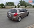 Бежевый Киа Сид, объемом двигателя 1.4 л и пробегом 189 тыс. км за 5700 $, фото 5 на Automoto.ua