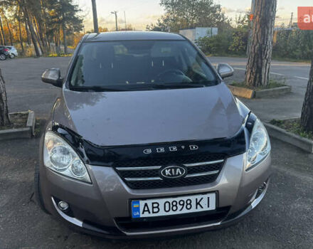 Бежевый Киа Сид, объемом двигателя 1.6 л и пробегом 226 тыс. км за 5750 $, фото 11 на Automoto.ua