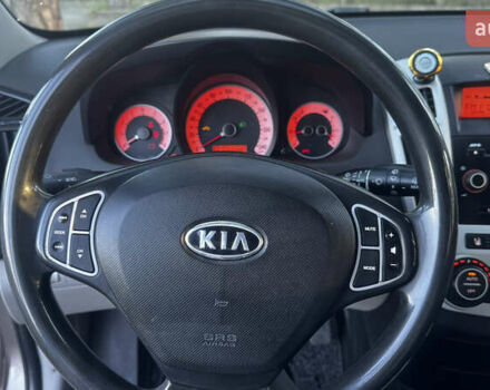 Бежевый Киа Сид, объемом двигателя 1.6 л и пробегом 226 тыс. км за 5750 $, фото 27 на Automoto.ua