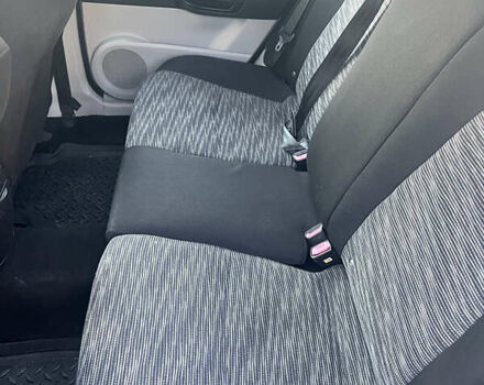 Бежевый Киа Сид, объемом двигателя 1.4 л и пробегом 183 тыс. км за 5500 $, фото 6 на Automoto.ua