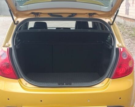 Бежевый Киа Сид, объемом двигателя 2 л и пробегом 260 тыс. км за 4000 $, фото 4 на Automoto.ua