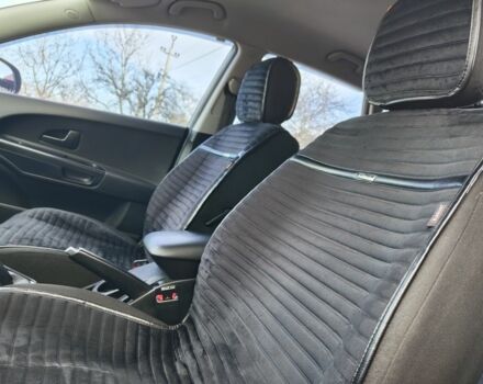 Бежевый Киа Сид, объемом двигателя 1.6 л и пробегом 173 тыс. км за 6500 $, фото 17 на Automoto.ua