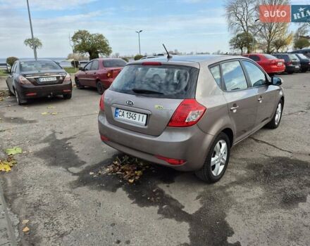 Бежевий Кіа Сід, об'ємом двигуна 1.6 л та пробігом 246 тис. км за 6500 $, фото 13 на Automoto.ua