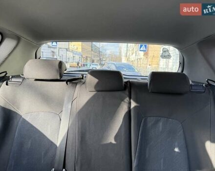 Бежевий Кіа Сід, об'ємом двигуна 1.59 л та пробігом 127 тис. км за 9700 $, фото 12 на Automoto.ua