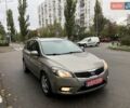 Бежевый Киа Сид, объемом двигателя 1.6 л и пробегом 270 тыс. км за 7400 $, фото 1 на Automoto.ua