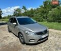 Бежевый Киа Сид, объемом двигателя 1.58 л и пробегом 250 тыс. км за 6500 $, фото 1 на Automoto.ua