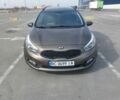 Бежевый Киа Сид, объемом двигателя 1.6 л и пробегом 230 тыс. км за 8600 $, фото 1 на Automoto.ua