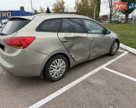 Бежевый Киа Сид, объемом двигателя 0 л и пробегом 260 тыс. км за 6500 $, фото 2 на Automoto.ua