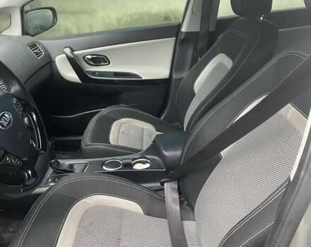 Бежевий Кіа Сід, об'ємом двигуна 1.59 л та пробігом 222 тис. км за 8200 $, фото 5 на Automoto.ua