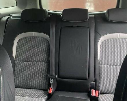 Бежевий Кіа Сід, об'ємом двигуна 1.59 л та пробігом 222 тис. км за 8200 $, фото 7 на Automoto.ua