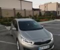 Бежевий Кіа Сід, об'ємом двигуна 1.6 л та пробігом 181 тис. км за 11750 $, фото 1 на Automoto.ua