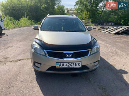 Бежевый Киа Сид, объемом двигателя 1.6 л и пробегом 267 тыс. км за 7400 $, фото 1 на Automoto.ua