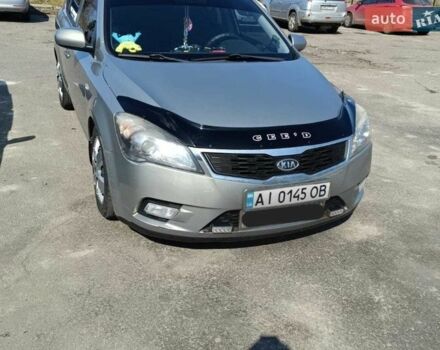 Бежевий Кіа Сід, об'ємом двигуна 1.58 л та пробігом 245 тис. км за 7000 $, фото 1 на Automoto.ua