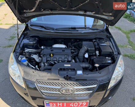 Чорний Кіа Сід, об'ємом двигуна 0 л та пробігом 161 тис. км за 5799 $, фото 31 на Automoto.ua