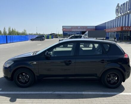 Черный Киа Сид, объемом двигателя 1.4 л и пробегом 260 тыс. км за 4200 $, фото 1 на Automoto.ua