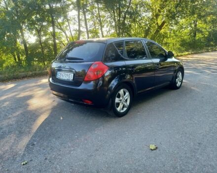 Черный Киа Сид, объемом двигателя 2 л и пробегом 275 тыс. км за 5400 $, фото 2 на Automoto.ua