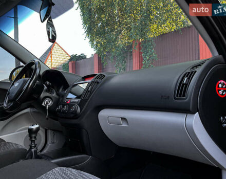 Черный Киа Сид, объемом двигателя 1.4 л и пробегом 219 тыс. км за 5800 $, фото 36 на Automoto.ua