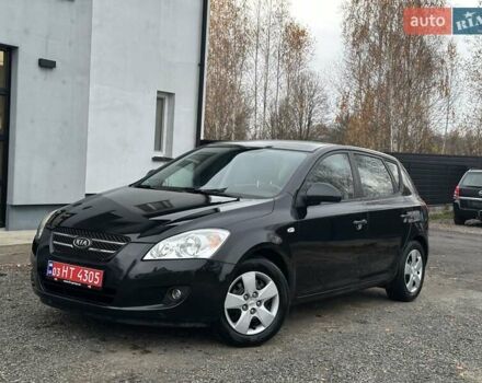 Черный Киа Сид, объемом двигателя 1.6 л и пробегом 238 тыс. км за 5700 $, фото 5 на Automoto.ua