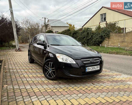 Черный Киа Сид, объемом двигателя 1.6 л и пробегом 203 тыс. км за 5900 $, фото 1 на Automoto.ua