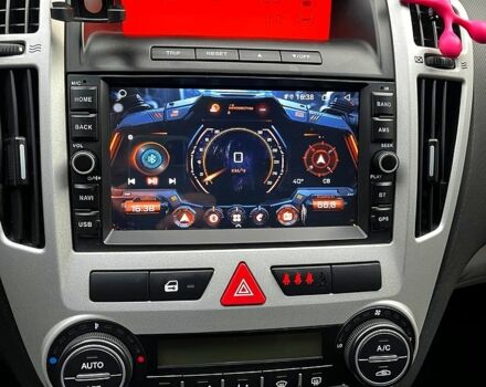 Чорний Кіа Сід, об'ємом двигуна 20 л та пробігом 143 тис. км за 7690 $, фото 12 на Automoto.ua