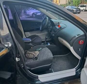 Черный Киа Сид, объемом двигателя 1.6 л и пробегом 280 тыс. км за 4500 $, фото 12 на Automoto.ua