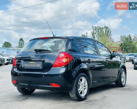 Черный Киа Сид, объемом двигателя 1.4 л и пробегом 204 тыс. км за 5600 $, фото 9 на Automoto.ua