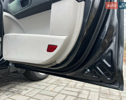 Черный Киа Сид, объемом двигателя 2 л и пробегом 188 тыс. км за 6000 $, фото 15 на Automoto.ua