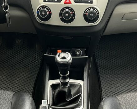 Чорний Кіа Сід, об'ємом двигуна 1.6 л та пробігом 310 тис. км за 5990 $, фото 11 на Automoto.ua