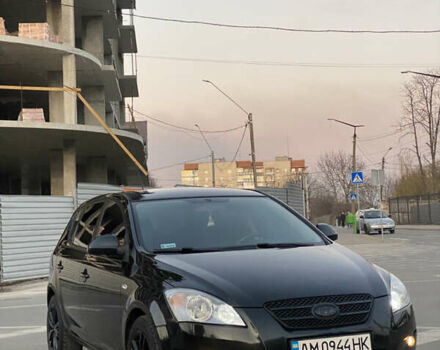 Черный Киа Сид, объемом двигателя 1.58 л и пробегом 333 тыс. км за 5200 $, фото 1 на Automoto.ua