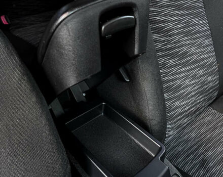 Черный Киа Сид, объемом двигателя 1.4 л и пробегом 198 тыс. км за 6200 $, фото 40 на Automoto.ua