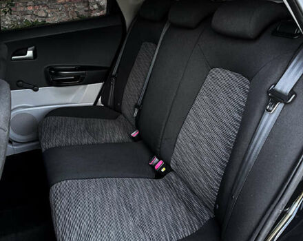 Черный Киа Сид, объемом двигателя 1.4 л и пробегом 219 тыс. км за 5800 $, фото 29 на Automoto.ua