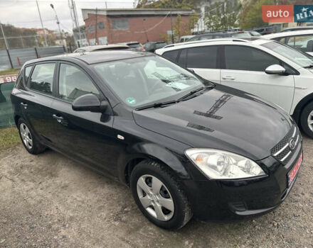 Черный Киа Сид, объемом двигателя 1.4 л и пробегом 161 тыс. км за 5500 $, фото 4 на Automoto.ua