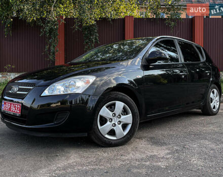 Черный Киа Сид, объемом двигателя 1.4 л и пробегом 219 тыс. км за 5800 $, фото 6 на Automoto.ua