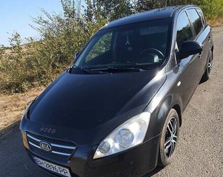 Черный Киа Сид, объемом двигателя 1.59 л и пробегом 200 тыс. км за 5500 $, фото 1 на Automoto.ua