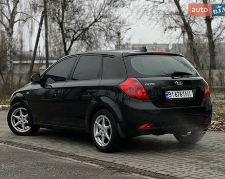 Черный Киа Сид, объемом двигателя 2 л и пробегом 188 тыс. км за 6000 $, фото 6 на Automoto.ua