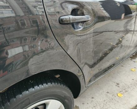 Чорний Кіа Сід, об'ємом двигуна 1.6 л та пробігом 338 тис. км за 3500 $, фото 9 на Automoto.ua